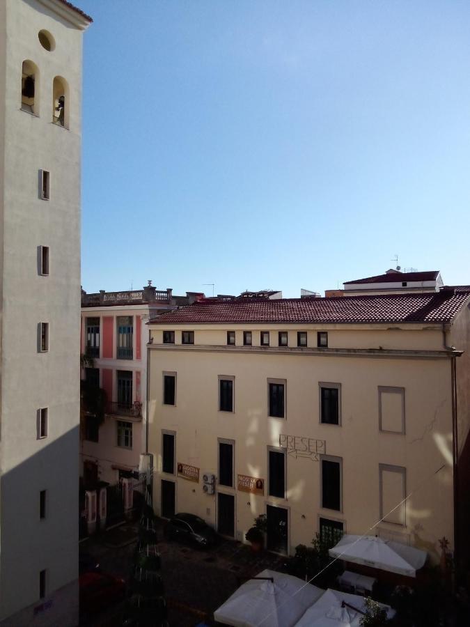 Ferienwohnung Al Crocifisso...Da Nonna Pia Salerno Exterior foto