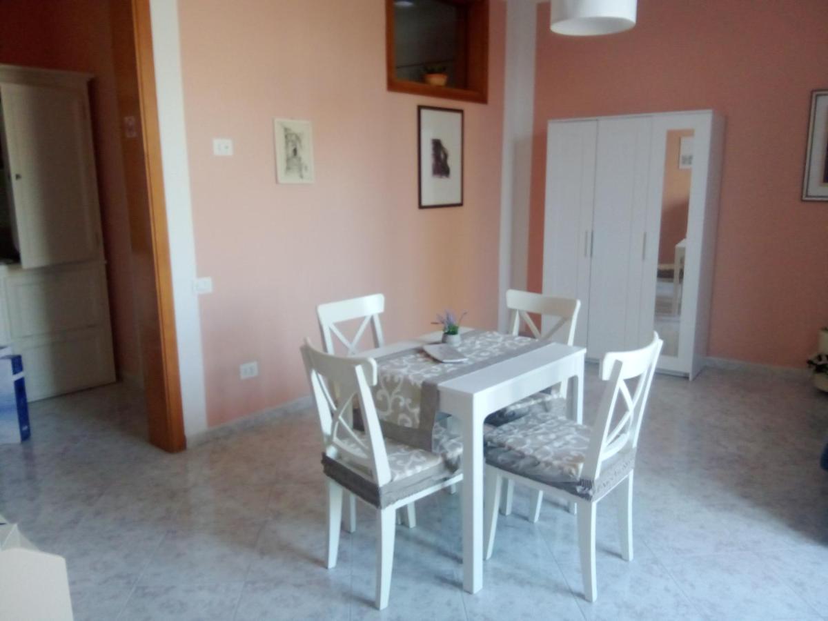 Ferienwohnung Al Crocifisso...Da Nonna Pia Salerno Exterior foto